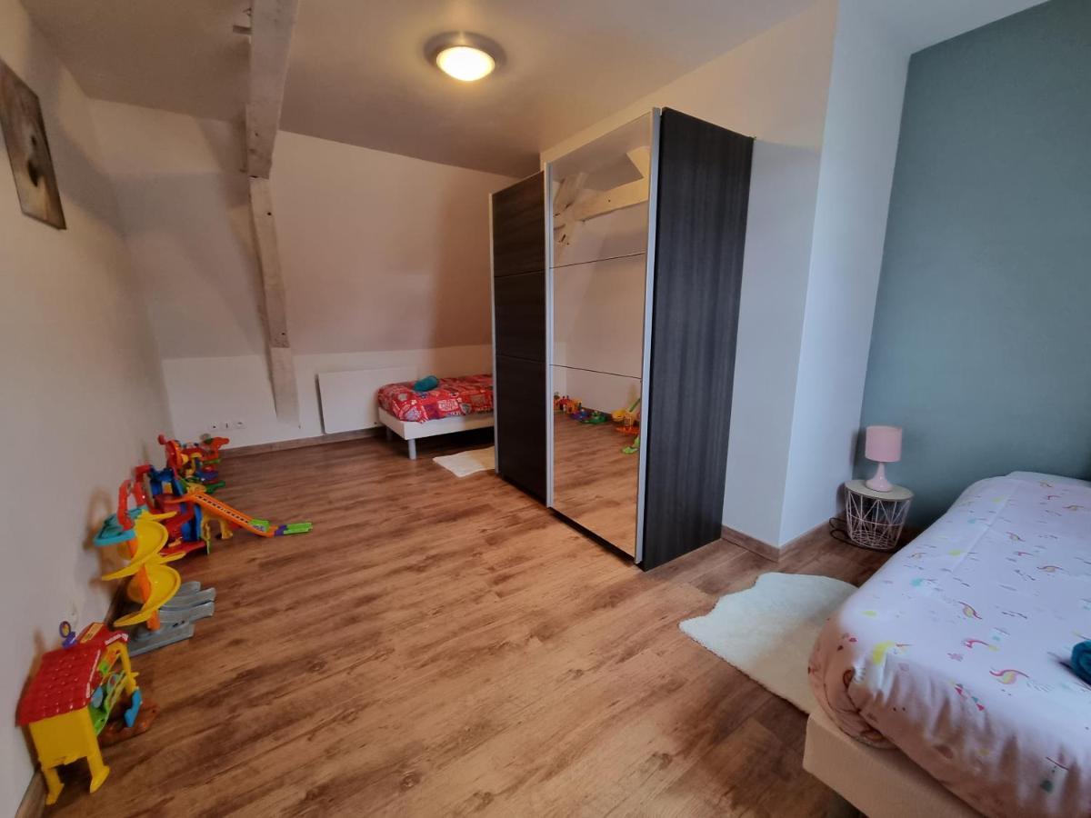Apartamento Duplex idéal famille, 2 mn de St-Omer centre Saint-Martin-au-Laert Exterior foto