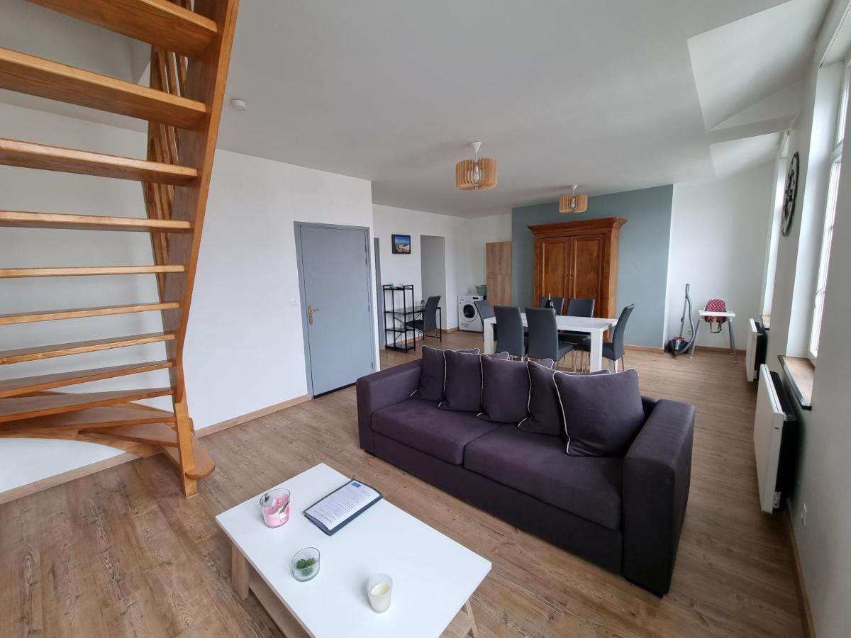 Apartamento Duplex idéal famille, 2 mn de St-Omer centre Saint-Martin-au-Laert Exterior foto
