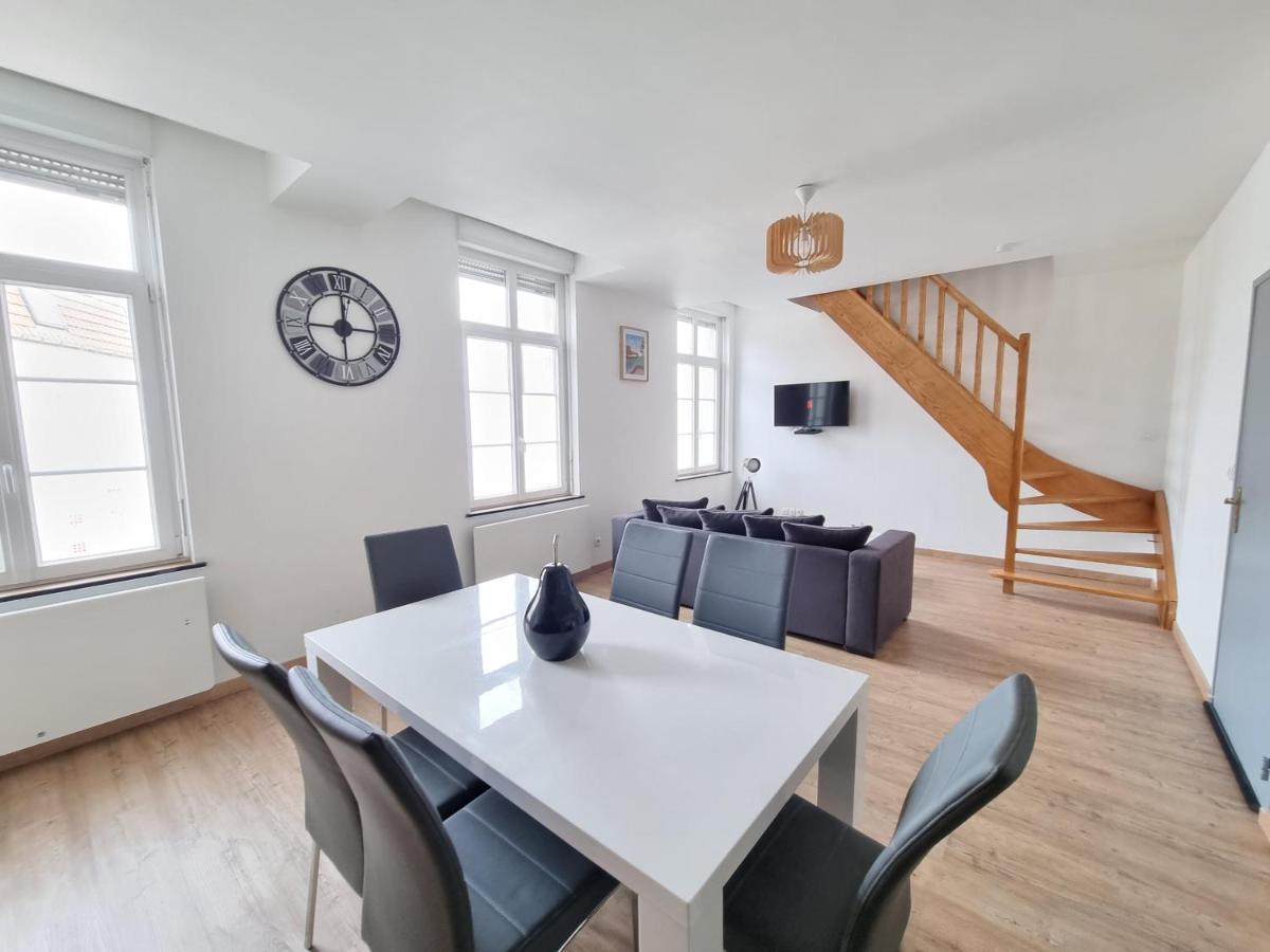 Apartamento Duplex idéal famille, 2 mn de St-Omer centre Saint-Martin-au-Laert Exterior foto